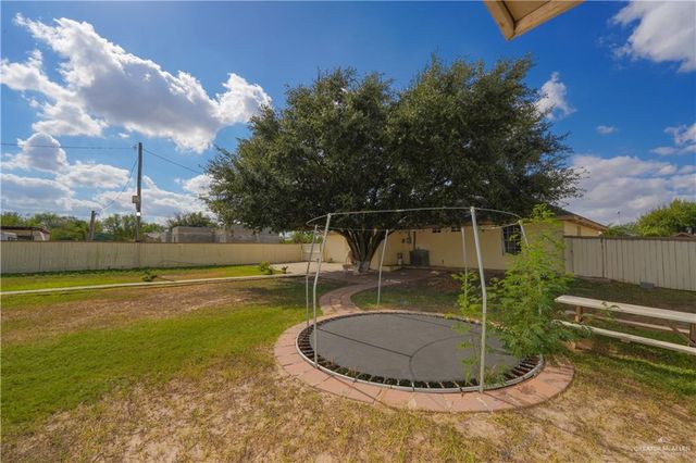 6112 Davis Lane, Mission, TX 78574