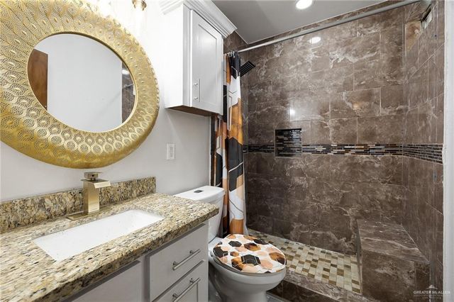 6112 Davis Lane, Mission, TX 78574