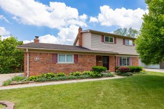 53588 Bruce Hill Drive, Shelby Twp, MI 48316