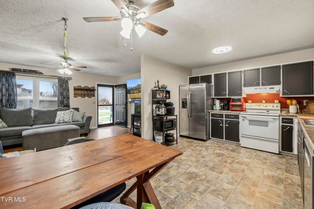 876 Wykle Road, Greeneville, TN 37743