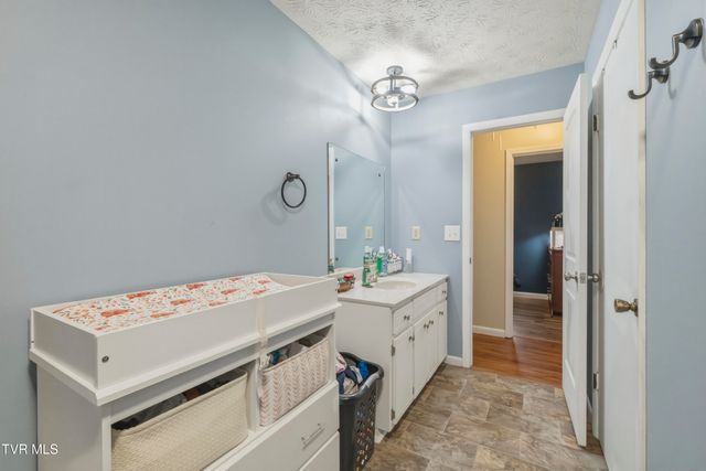 876 Wykle Road, Greeneville, TN 37743