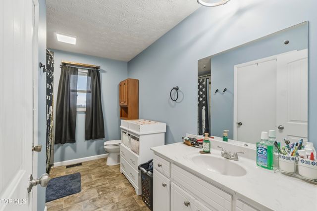 876 Wykle Road, Greeneville, TN 37743