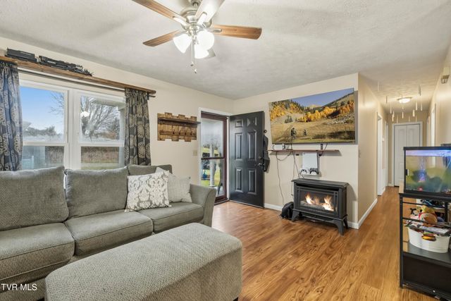 876 Wykle Road, Greeneville, TN 37743