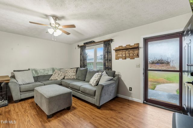 876 Wykle Road, Greeneville, TN 37743