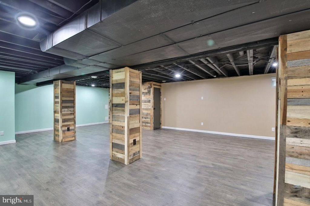 Image 36 of property listing at 408 HAMMONDS FERRY, Linthicum Heights, MD 21090