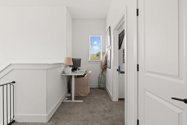 2502 Elsie Faye Heggins Street, Dallas, TX 75215