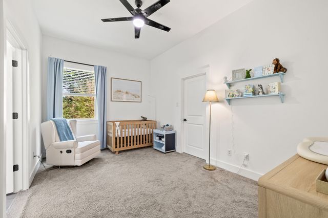 2502 Elsie Faye Heggins Street, Dallas, TX 75215
