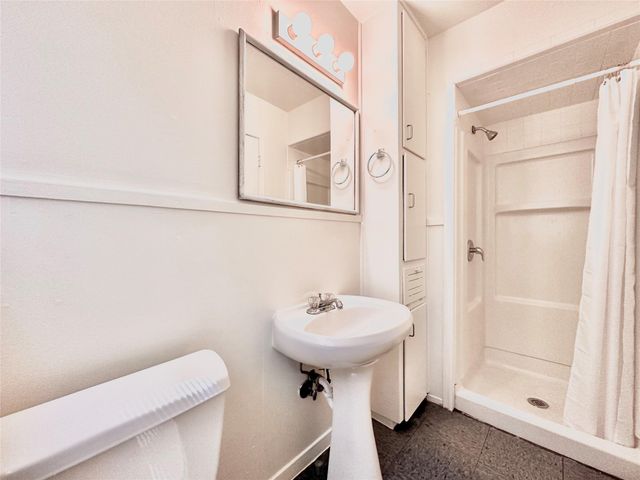 2721 Hemphill PARK B 104-21B, Austin, TX 78705