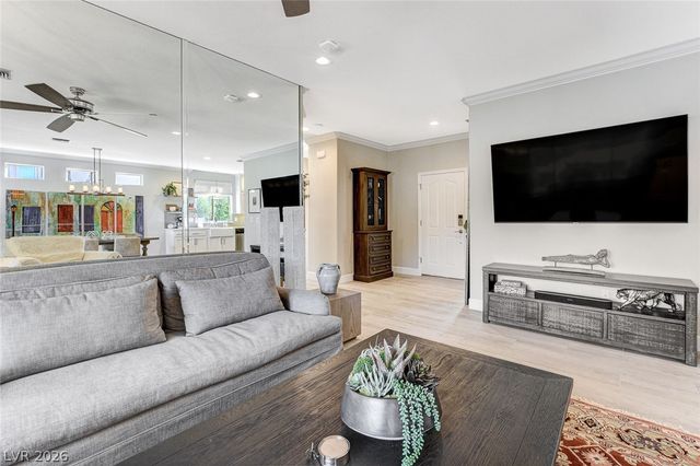 2913 Vista Butte Drive, Las Vegas, NV 89134