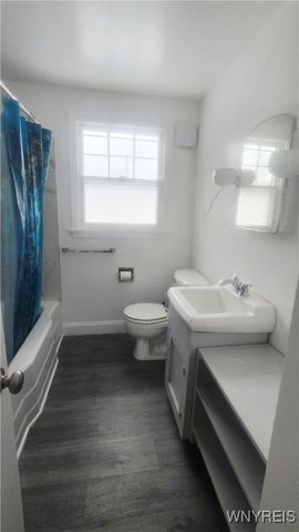 359 Wrexham Court North, Tonawanda, NY 14150