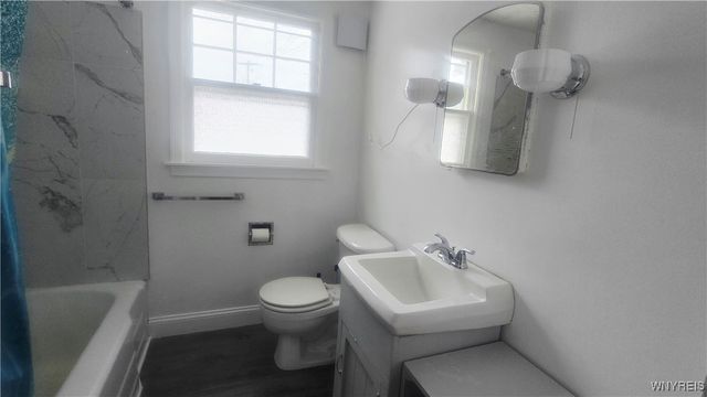 359 Wrexham Court North, Tonawanda, NY 14150