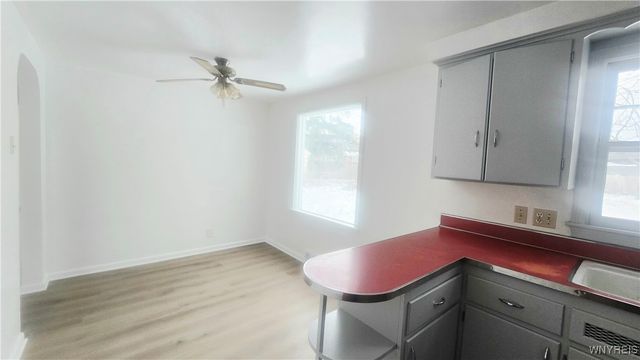 359 Wrexham Court North, Tonawanda, NY 14150