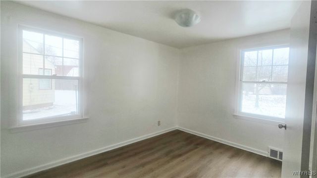 359 Wrexham Court North, Tonawanda, NY 14150