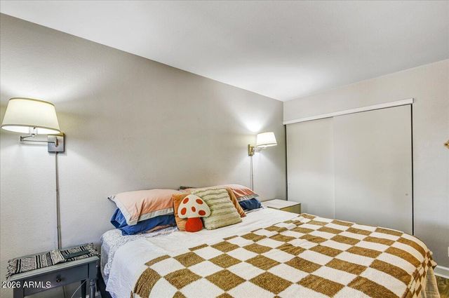 8859 N 12TH Place, Phoenix, AZ 85020