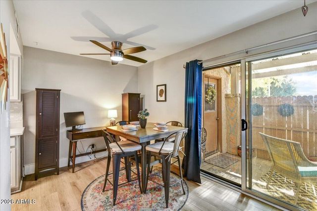 8859 N 12TH Place, Phoenix, AZ 85020