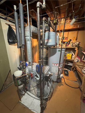 215 Roosevelt Street, Providence, RI 02909