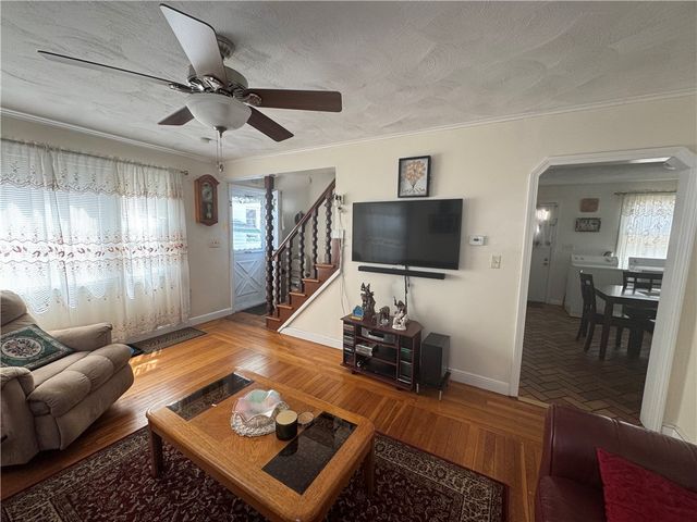 215 Roosevelt Street, Providence, RI 02909