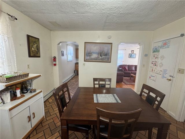 215 Roosevelt Street, Providence, RI 02909