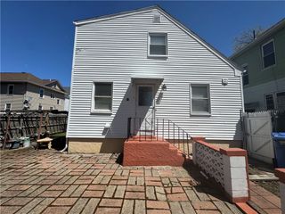 215 Roosevelt Street, Providence, RI 02909