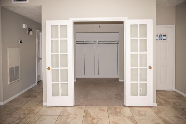 2323 Fairwind Drive 209, Houston, TX 77062