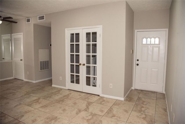 2323 Fairwind Drive 209, Houston, TX 77062