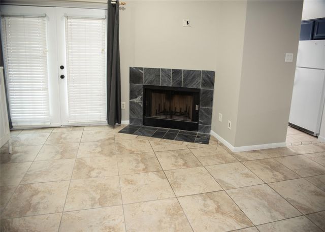 2323 Fairwind Drive 209, Houston, TX 77062