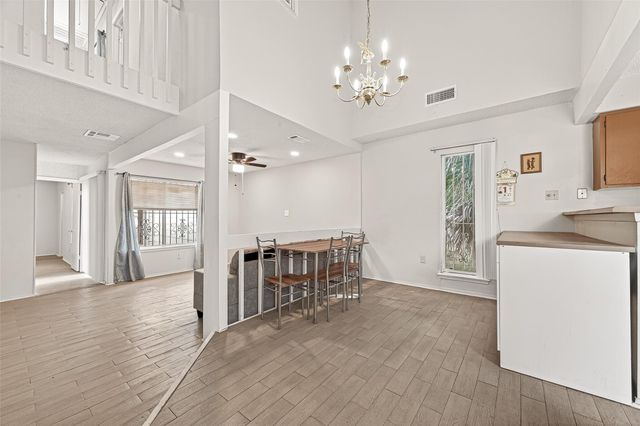 13040 Greenway Chase Court 3040, Houston, TX 77072