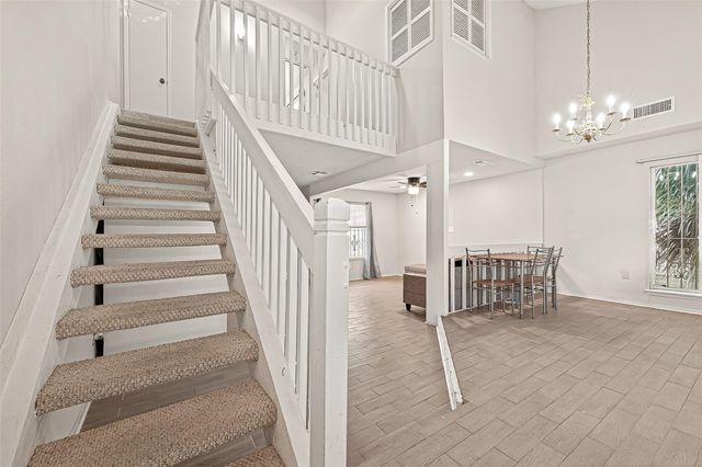 13040 Greenway Chase Court 3040, Houston, TX 77072