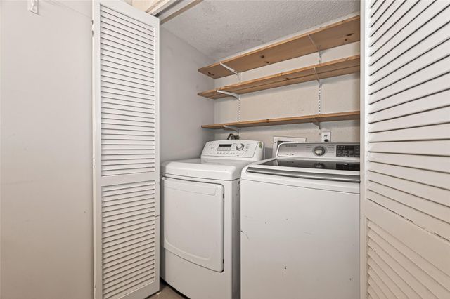 13040 Greenway Chase Court 3040, Houston, TX 77072