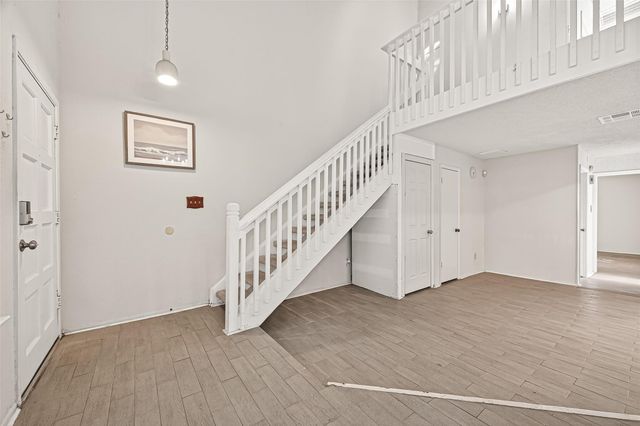 13040 Greenway Chase Court 3040, Houston, TX 77072