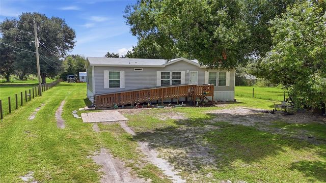 2086 NW GENES LITTLE ACRES AVENUE, Arcadia, FL 34266