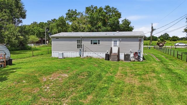 2086 NW GENES LITTLE ACRES AVENUE, Arcadia, FL 34266