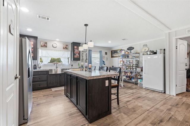 2086 NW GENES LITTLE ACRES AVENUE, Arcadia, FL 34266