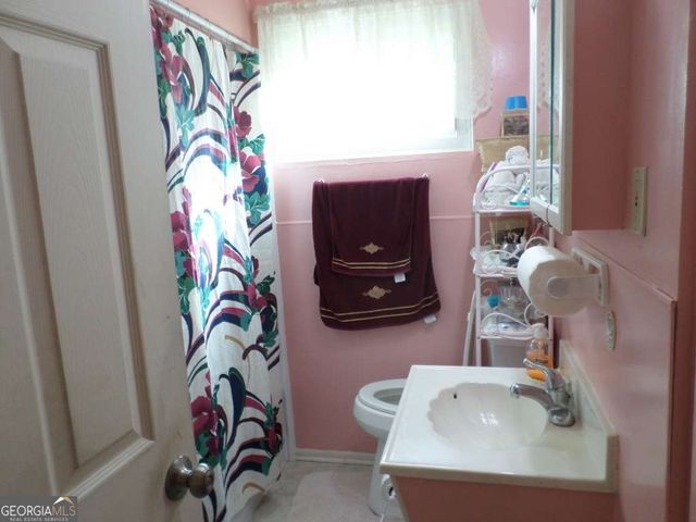 2438 E 39Th Street, Savannah, GA 31404