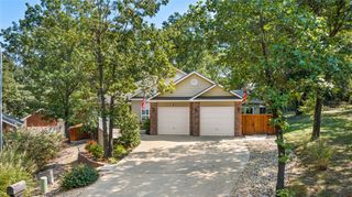 4 Winfield Lane, Bella Vista, AR 72714