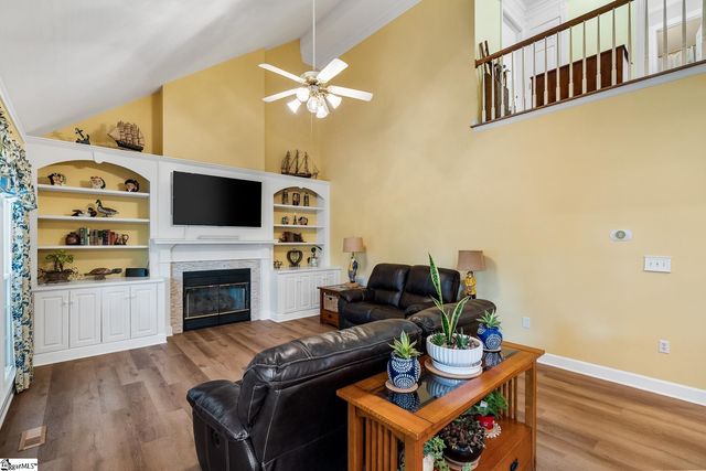 106 Roxbury Court, Anderson, SC 29625