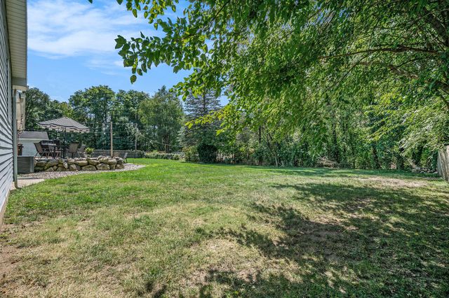 69218 Center Street, Edwardsburg, MI 49112