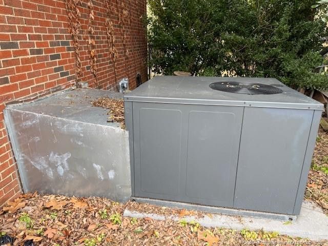 1319 Odom Drive, Fayetteville, NC 28304