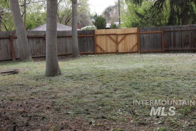 1629 S Michigan Ave, Boise, ID 83706