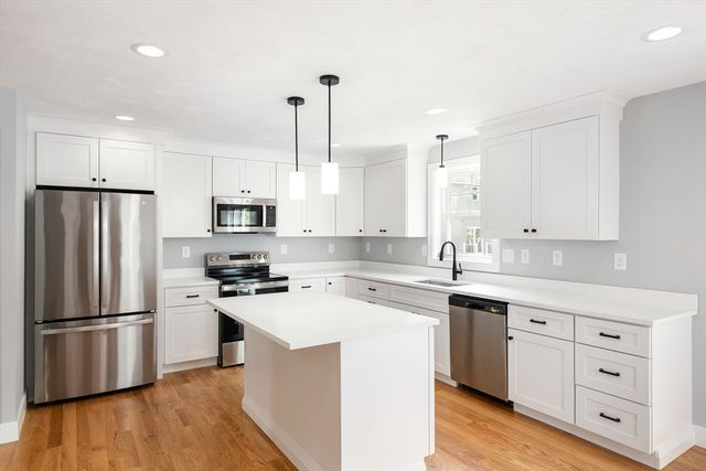 811 Main St 2, Tewksbury, MA 01876