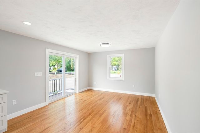 811 Main St 2, Tewksbury, MA 01876