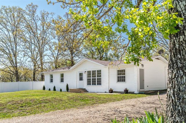 2640 Highway H, Sullivan, MO 63080