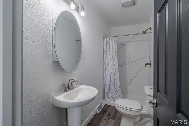 2640 Highway H, Sullivan, MO 63080