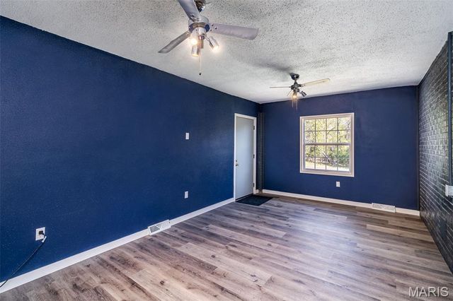 2640 Highway H, Sullivan, MO 63080