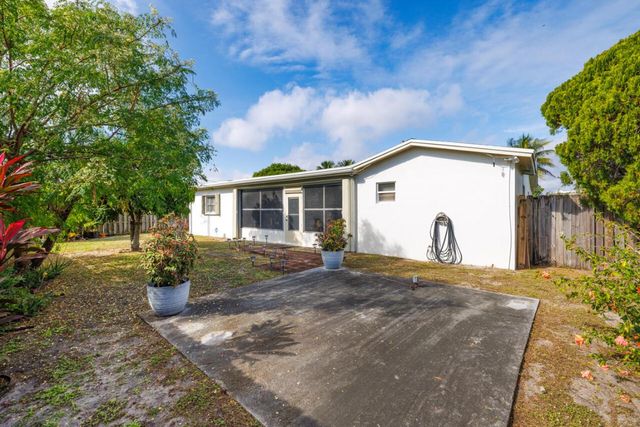 300 Michigan Place, West Palm Beach, FL 33409