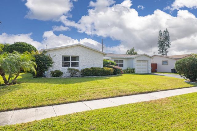 300 Michigan Place, West Palm Beach, FL 33409