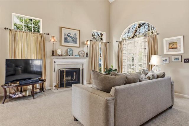 1732 Crystal Lake Drive, Charleston, SC 29412