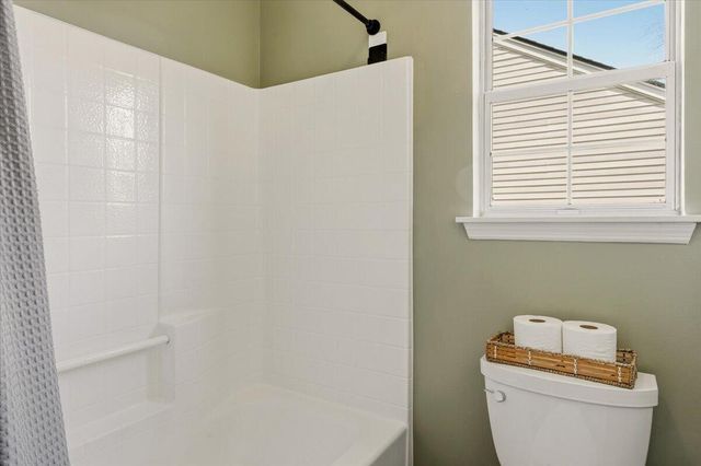 1732 Crystal Lake Drive, Charleston, SC 29412