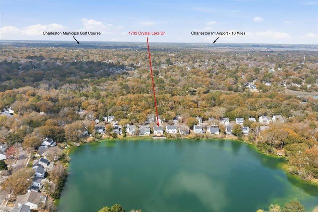 1732 Crystal Lake Drive, Charleston, SC 29412