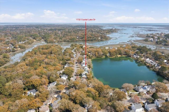 1732 Crystal Lake Drive, Charleston, SC 29412
